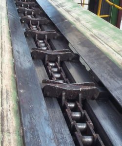 Straight sidebar welded steel mill chain